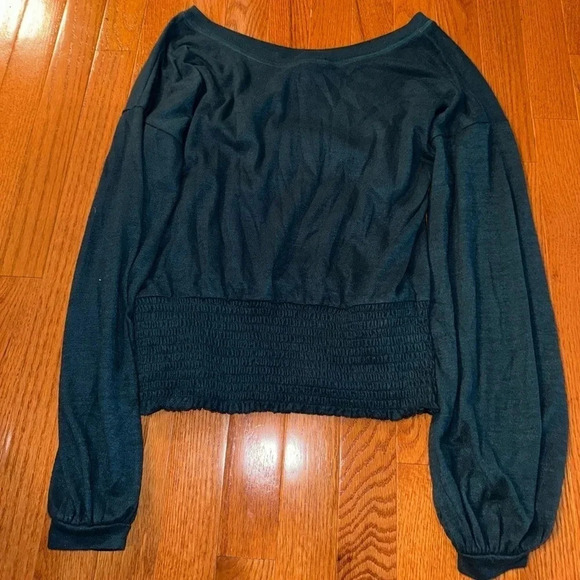 Abercrombie & Fitch women’s Soft Cozy Blue long sleeve Top small balloon sleeve‎ - Picture 1 of 2